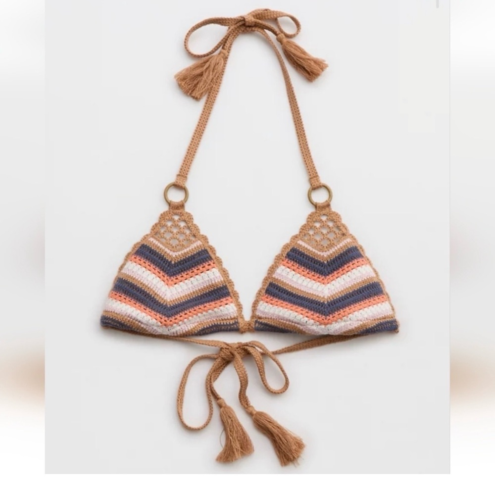 NWT Aerie Crochet Triangle Bikini Top